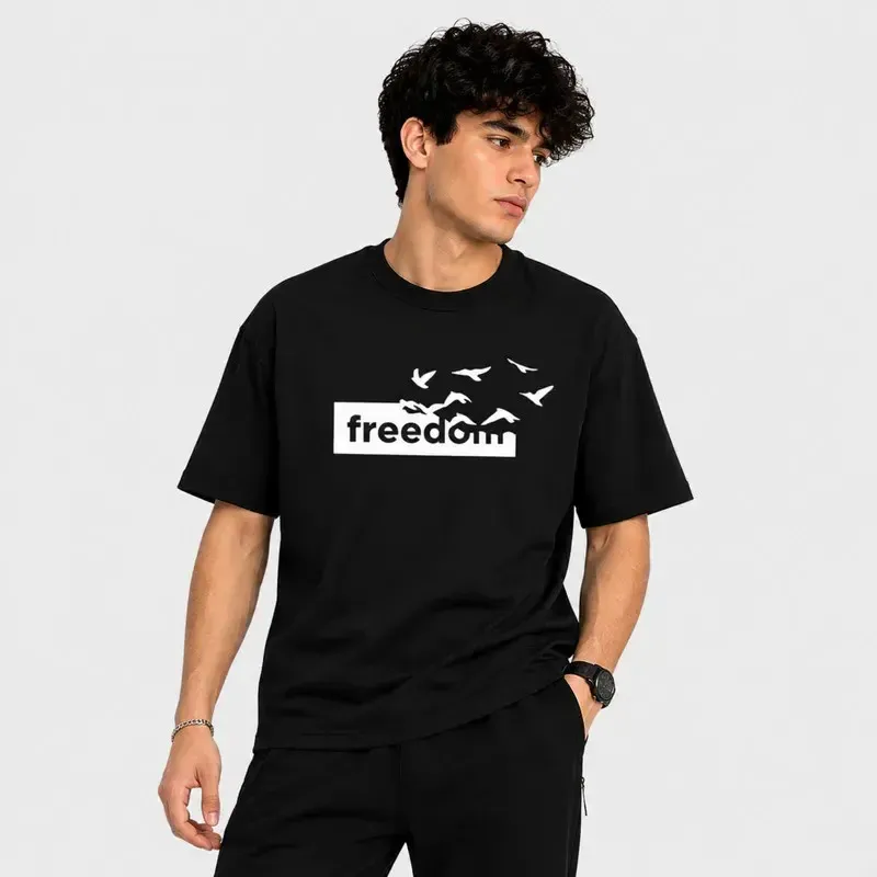 تی شرت مردانه پنبه ای طرح حروف مدل کلاسیک regular fit مشکی