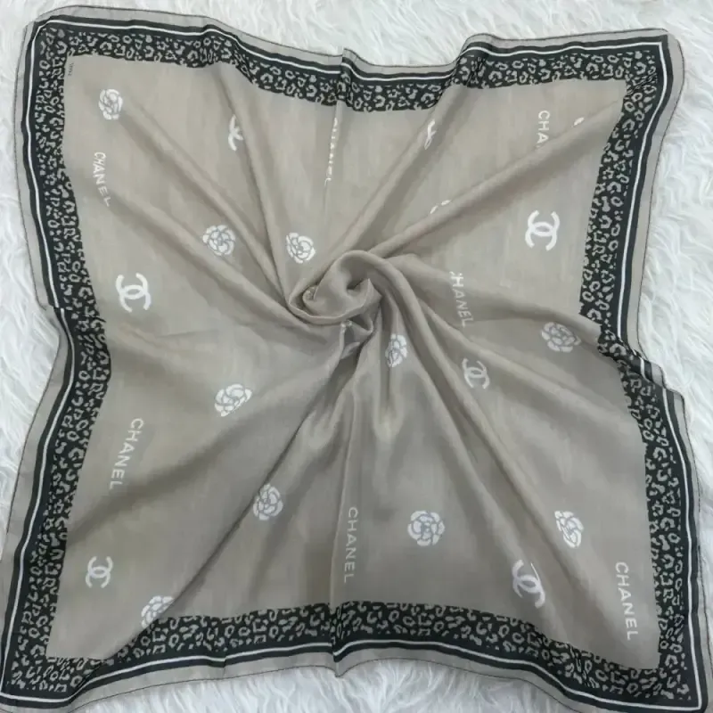 مینی اسکارف نخی مدل شنل سایز 74 در 74 سانتیمتر